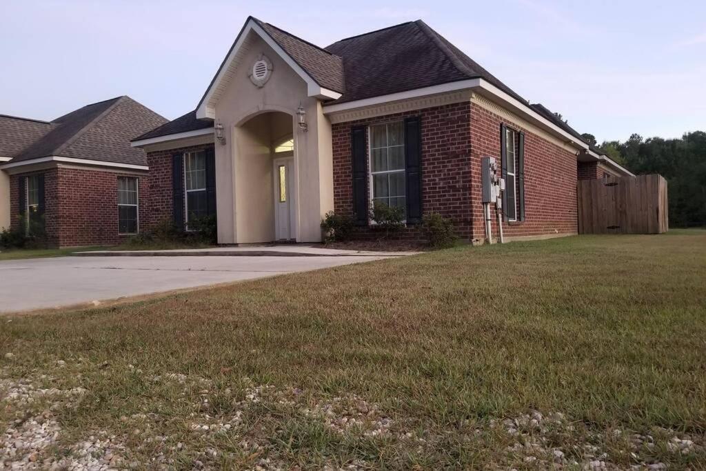 Villa 1 Hammond Exterior photo